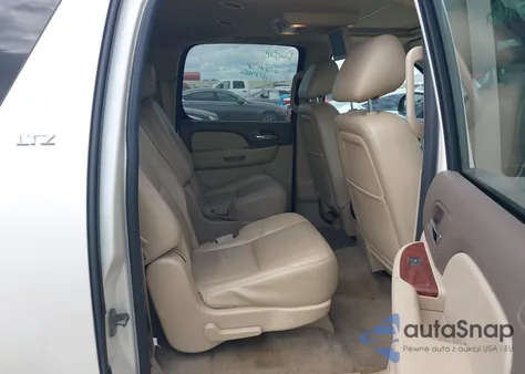 2013 Chevrolet Suburban 1500 Ltz из США, поврежденный, VIN 1GNSKKE74DR342029